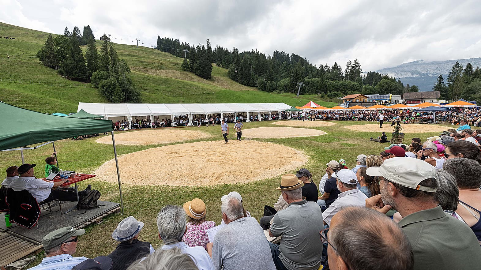 SoerenbergFestplatz.jpg